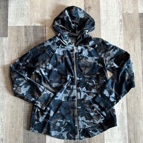 Style & Co Sport Navy Blue Camouflage Velour Jacket Size Medium - Picture 2 of 11